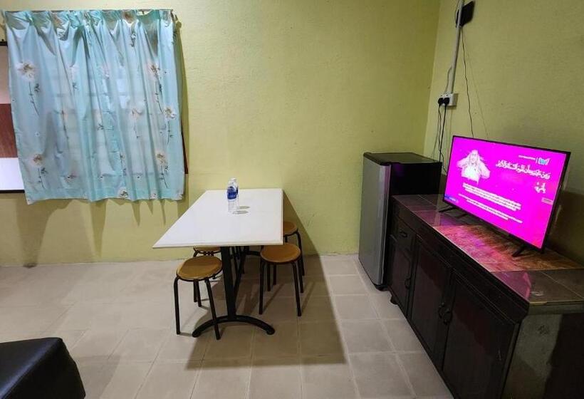 مُتل Lagenda Resthouse Cenang Beach