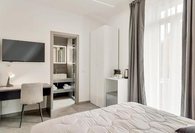 پانسیون Home 501 Guest House La Spezia