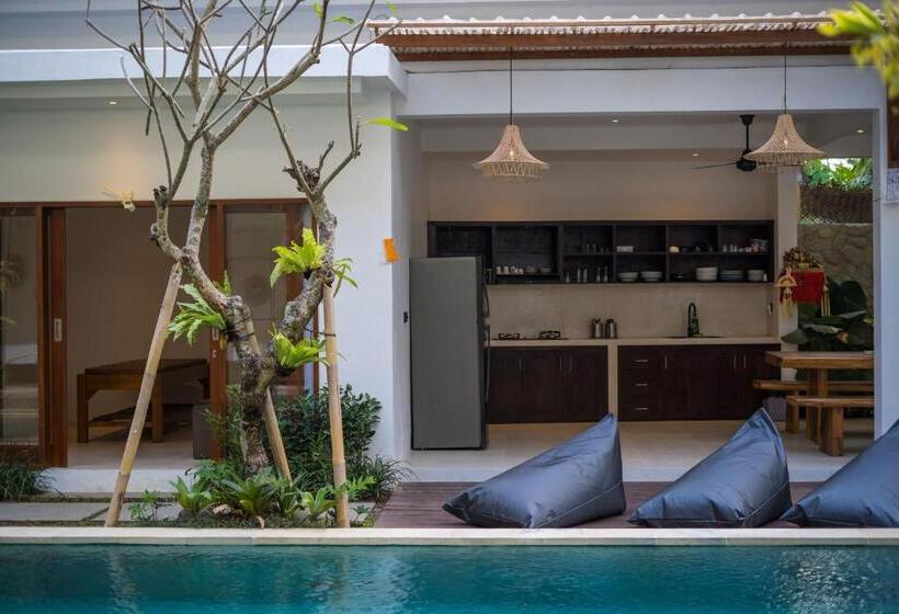 膳宿费 Tegal Wangi Canggu