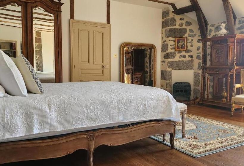민박 Château De Longevergne