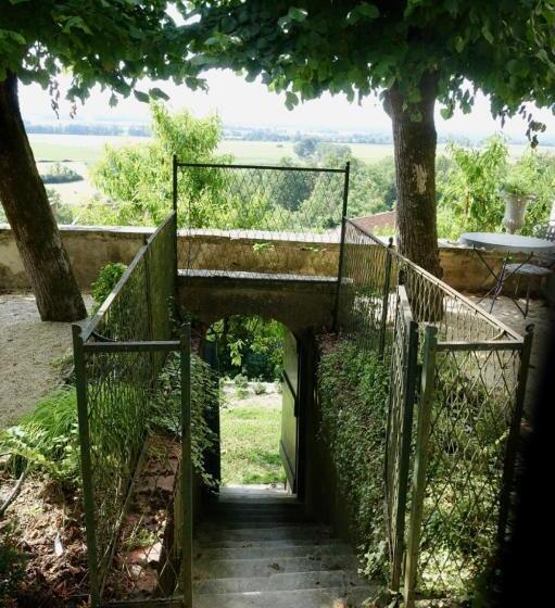 مبيت وإفطار Le Jardin Des Triomphes