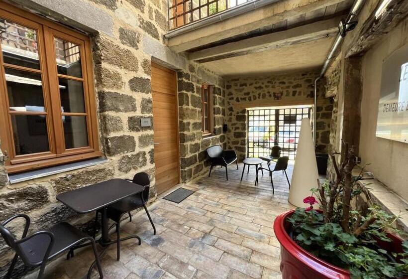هتل Le 19   Chambre Patio 34m2   Centre Historique   Clim
