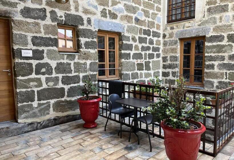 هتل Le 19   Suite 19   50m2   Centre Historique   Clim