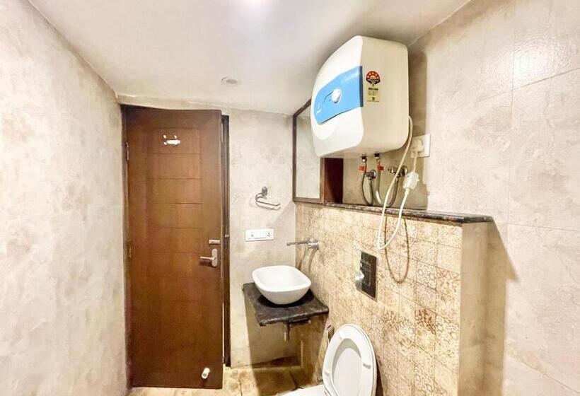 Hotel Savoy Residency Inn ! Mussoorie होटल सवॉय रेजीडेंसी इन, হোটেল সাভয় রেসিডেন্সি ইন , Near Mall Road H