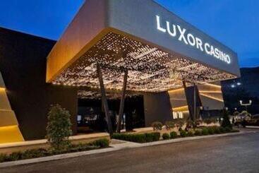 Luxor Hotel & Casino