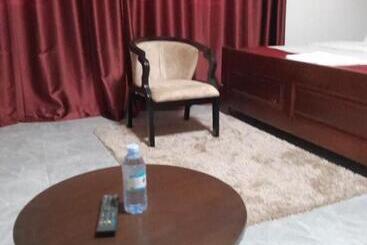 پانسیون Fortpearls Homestay