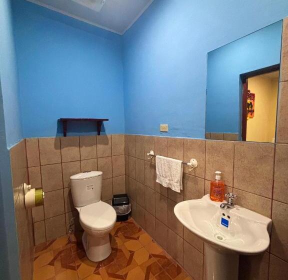 پانسیون Granados Guest House