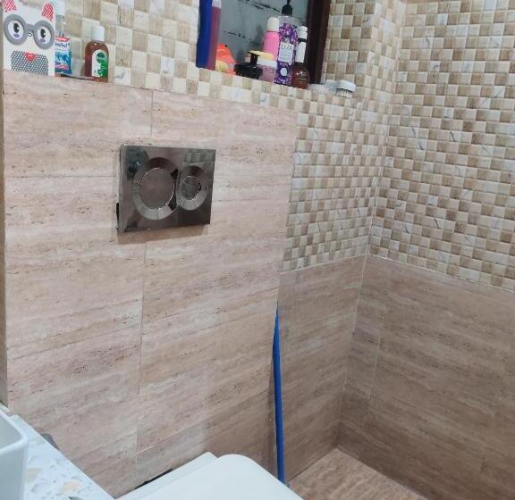 پانسیون Thakurhouse