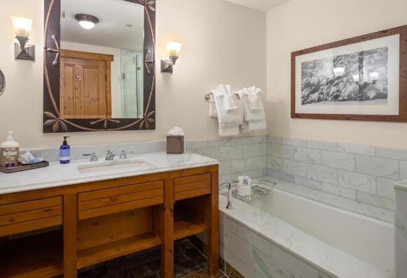 استراحتگاه 343 Studio National 3rd Floor Pool & Mountain Views