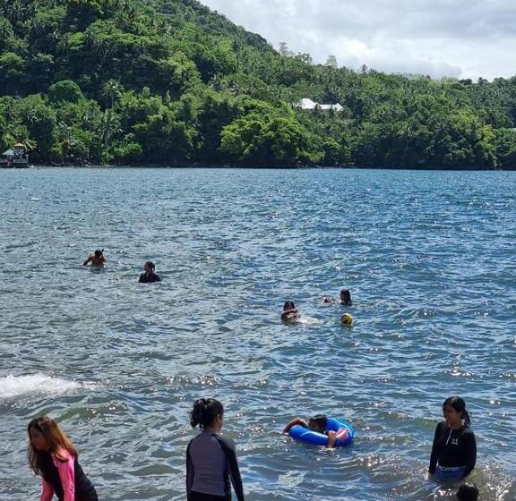 Reyes Beach Resort