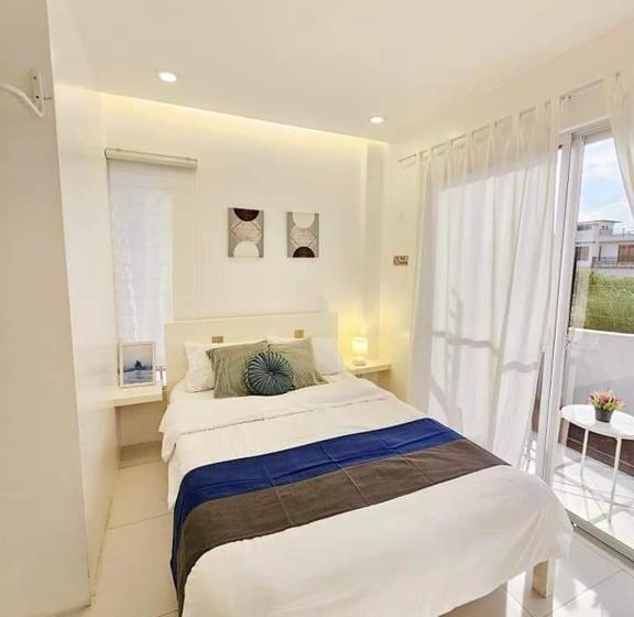 مبيت وإفطار Casa Luna Guesthouse Tagaytay