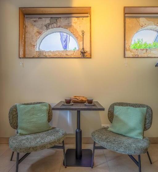 צימר Unieke Bed En Breakfast Met Historisch Verhaal In Ferwert