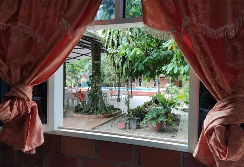 هتل Cabañas Horeb