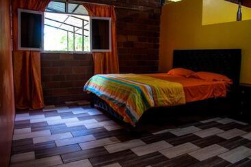 هتل Cabañas Horeb