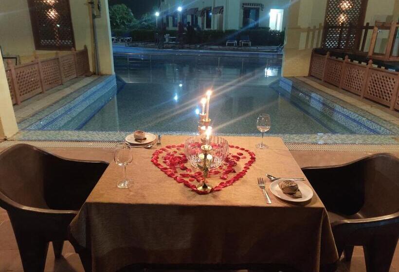 Отель Orchha Club And Resort Ocr