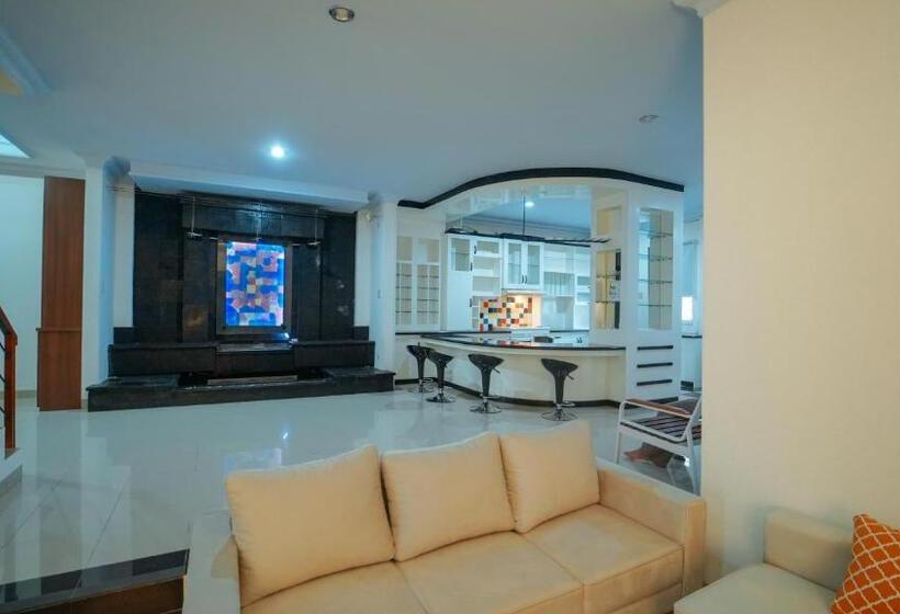 פנסיון Guest House Jogja Lempongsari