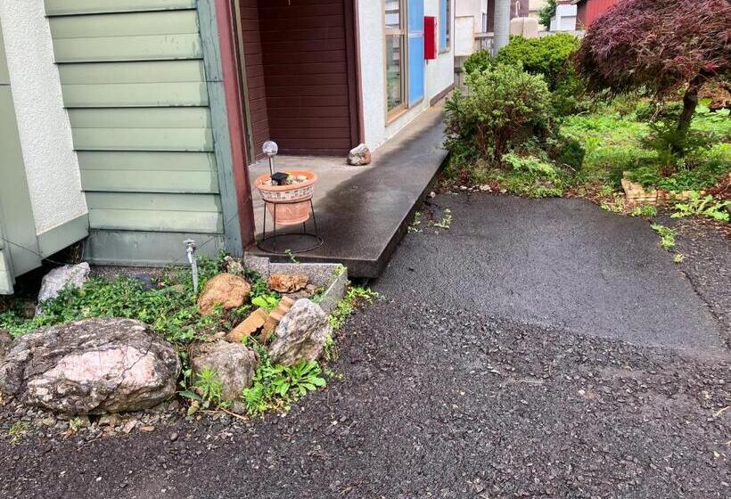 膳宿费 Stay 貝飾り