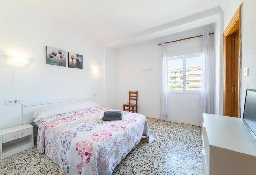 پانسیون Hostal Moya