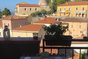 پانسیون La Terrazza Nel Borgo