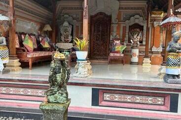 پانسیون Rodja Homestay