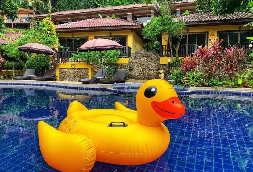 אתר נופש Patong Beautiful Pool Villa