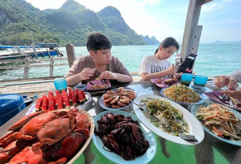Курорт Plern Ura Poolvilla Cafe เพลินอุรา พูลวิลล่า คาเฟ่