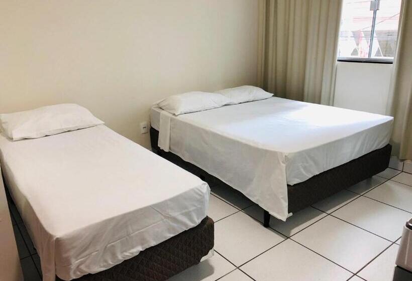 هاستل Chemin Suites