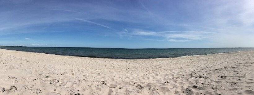 مبيت وإفطار Pensionat Grankullavik