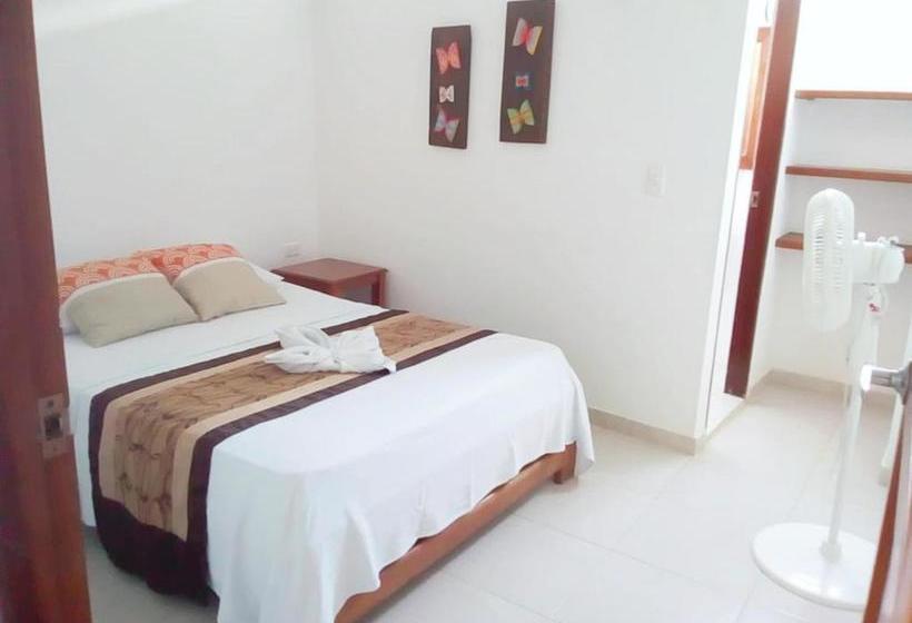 هتل Oleajes Capurganá