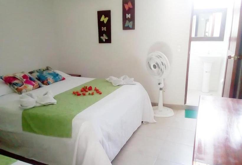 هتل Oleajes Capurganá