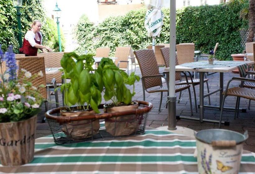 호텔 Restaurant Osterbauer