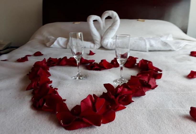 هتل Victoria Perla Real