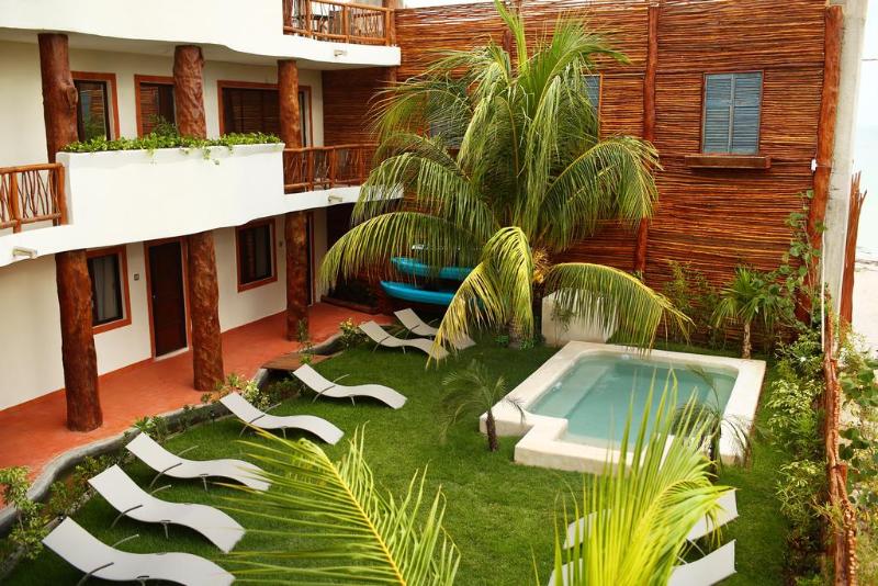 استراحتگاه Spirit Holbox