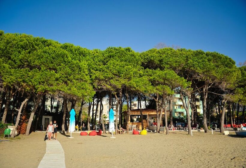 Sandy Beach Resort