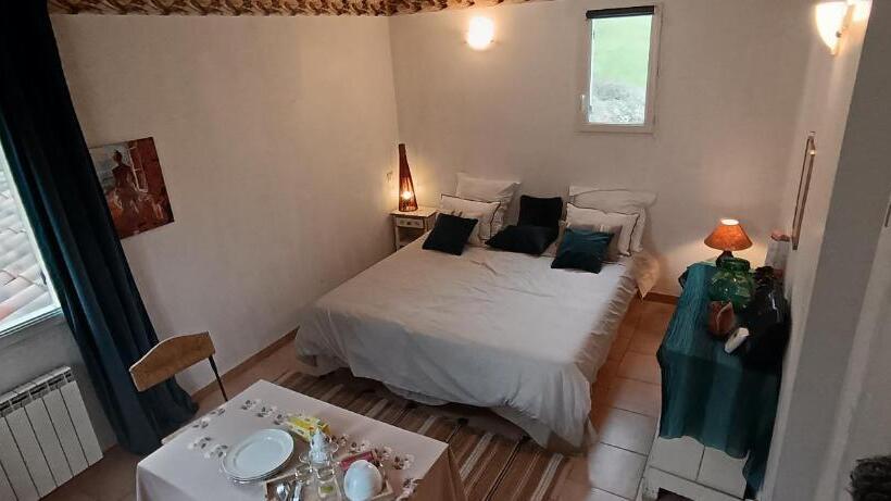 צימר Chambre D Hôtes, à La Nuitée