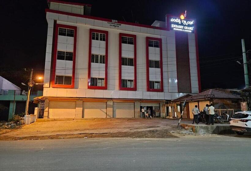فندق Embassy Grand Boarding And Lodging