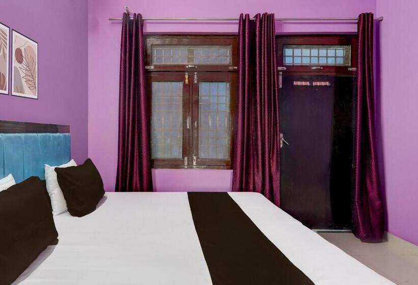 בית מלון כפרי Oyo Arya Paradise