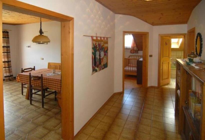 Отель Regalterhof Eppan