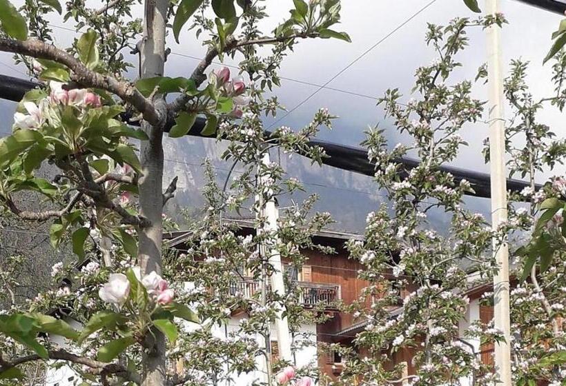 Отель Regalterhof Eppan