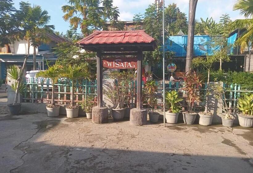 هتل Wisata