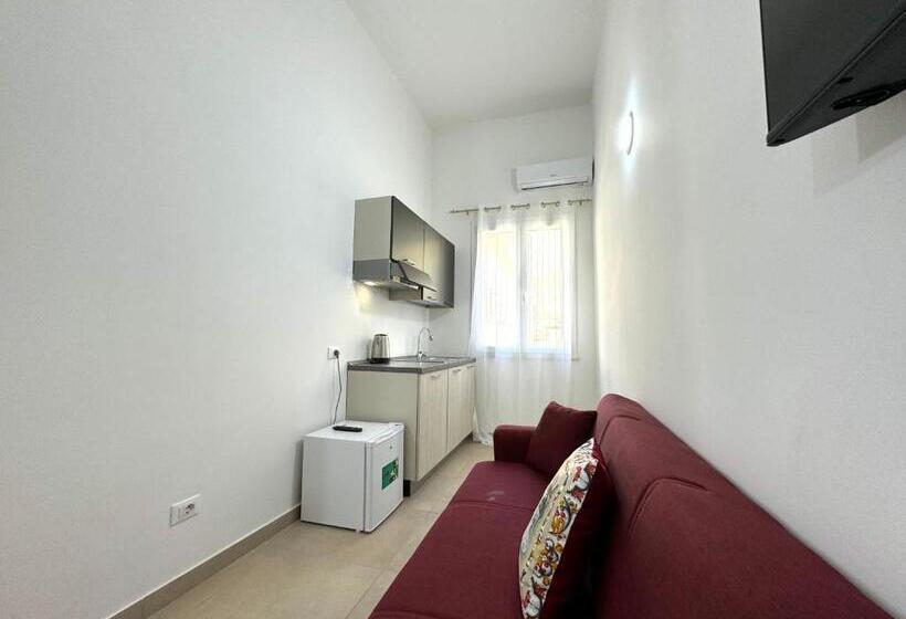 پانسیون Casa Ferrante