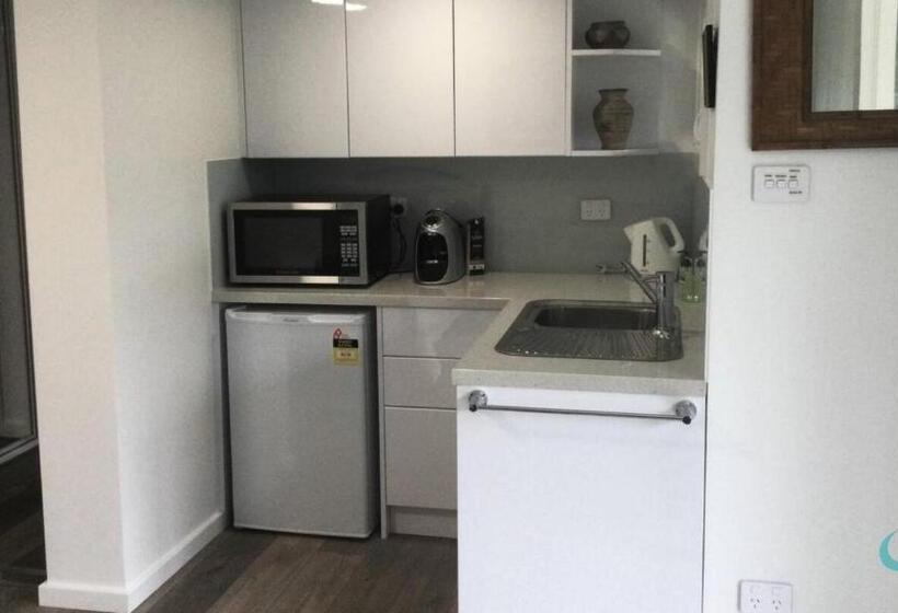 پانسیون Caves Cottage Guest Suite