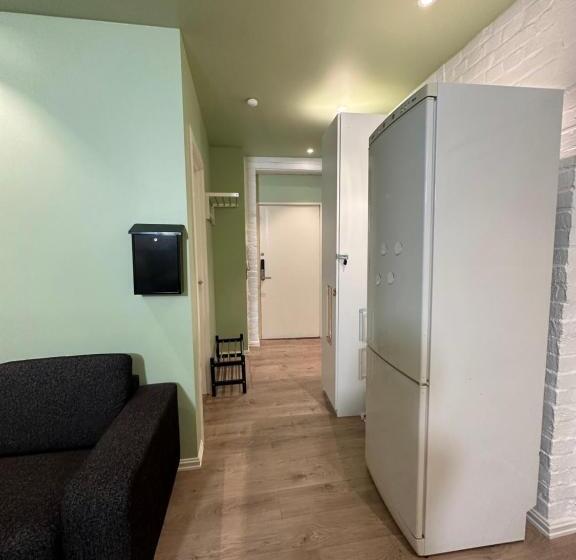 بنسيون The Station Central Apartments
