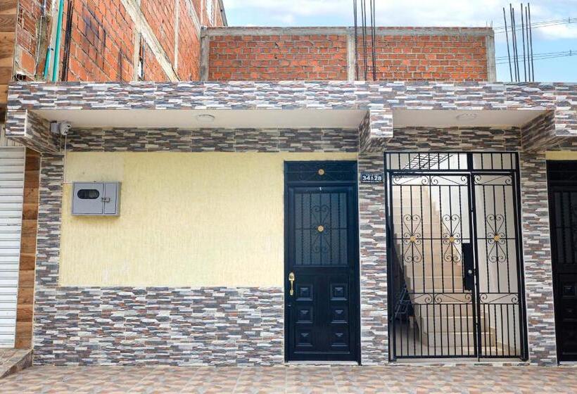 הוסטל Alojamiento El Portal Del Poblado