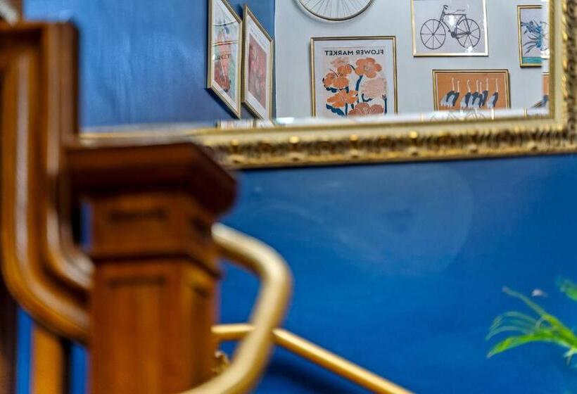 Balboa Park Hotel   Walk To Little Italy   Queen