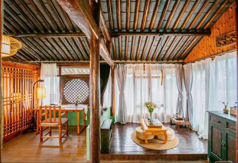 Bed and Breakfast 大理一念悦栖民宿