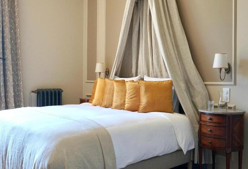 צימר Chateau Pascalette