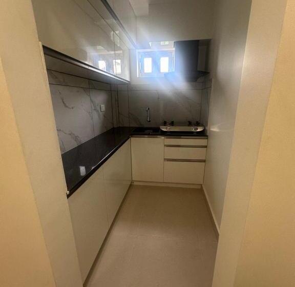 Отель Ct Plaza Rooms