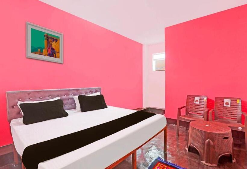 هتل Oyo Flamingo Inn