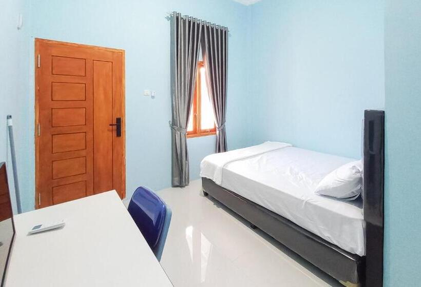 هتل Rega Guesthouse Redpartner